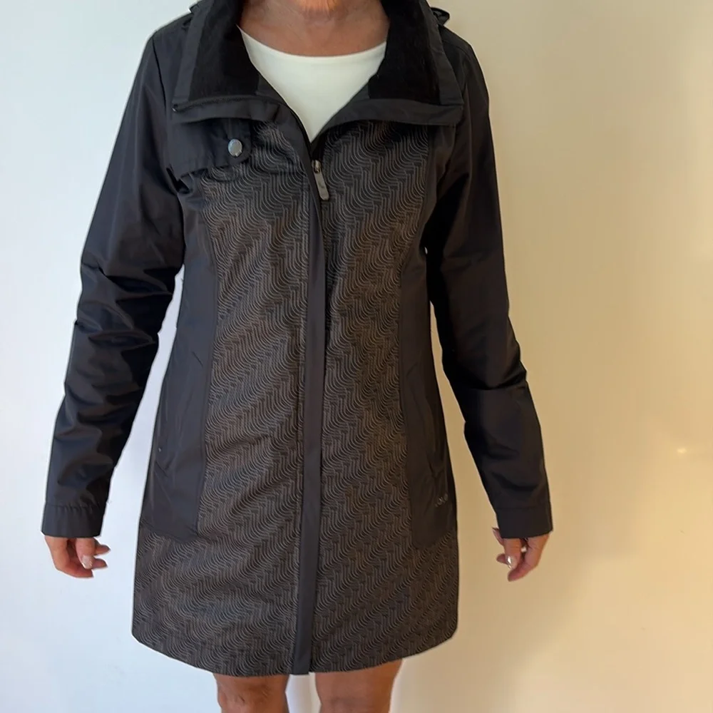 Lole Black Ski & Snow Jacket for Women - Picture 3 of 5